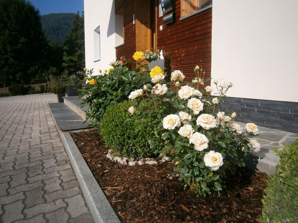 Haus Spielbichl Apartment Сан Лоренцо ди Себато Екстериор снимка