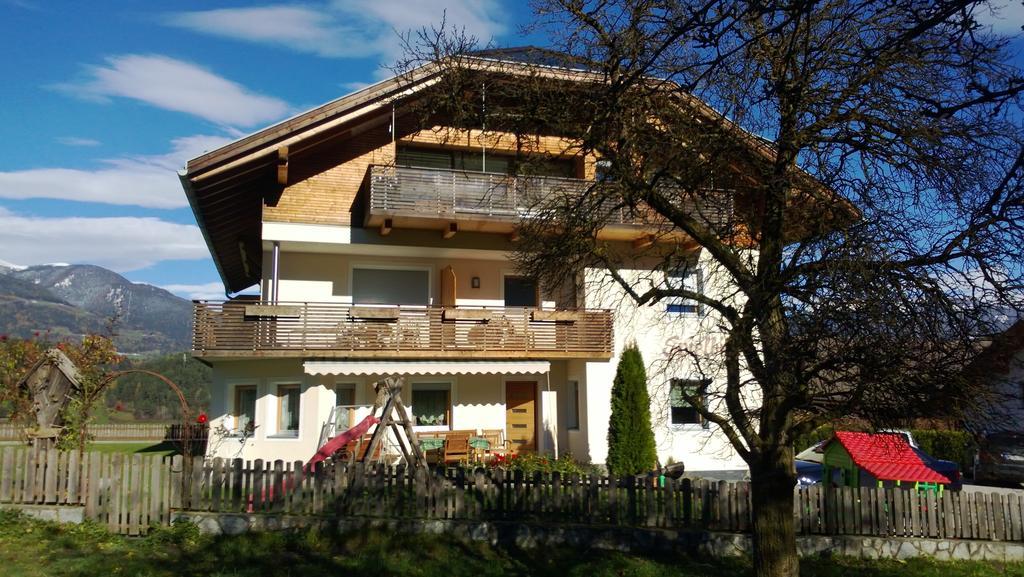 Haus Spielbichl Apartment Сан Лоренцо ди Себато Екстериор снимка